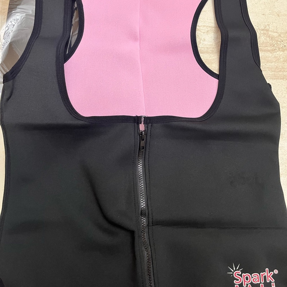 *New In Package* Spark Black and Pink Neoprene Exercise Zip-Up Vest